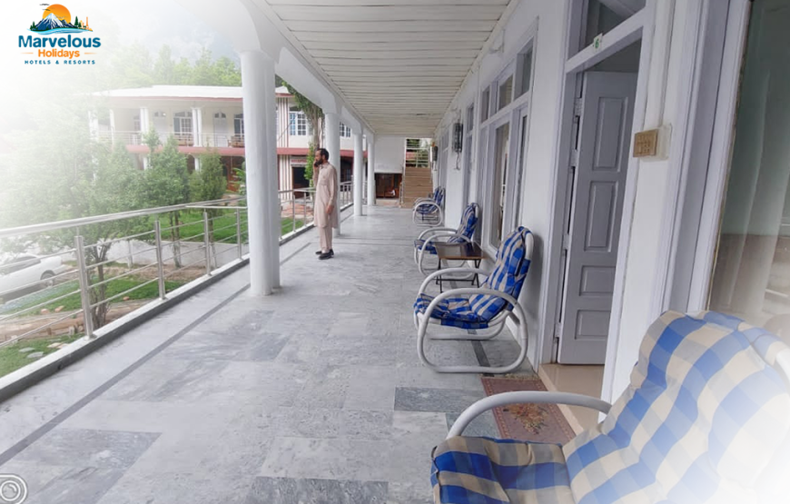 Four Star Hotel & Restaurant (Kalam Valley)