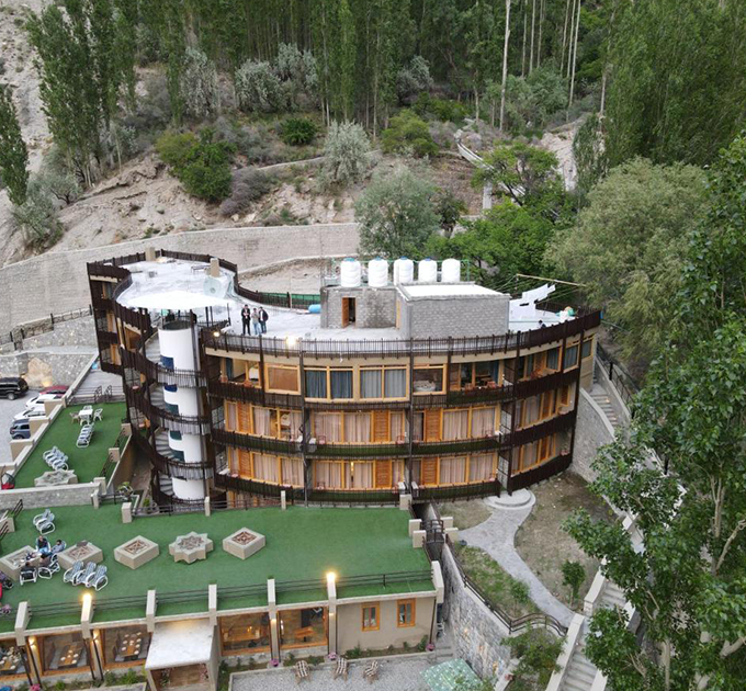 Famree Resort, Hunza