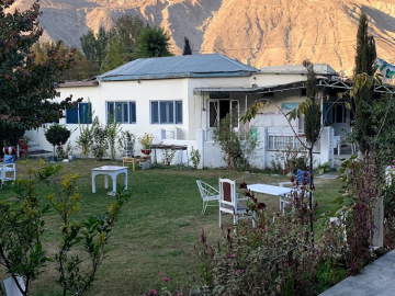 Madina Hotel 2, Gilgit