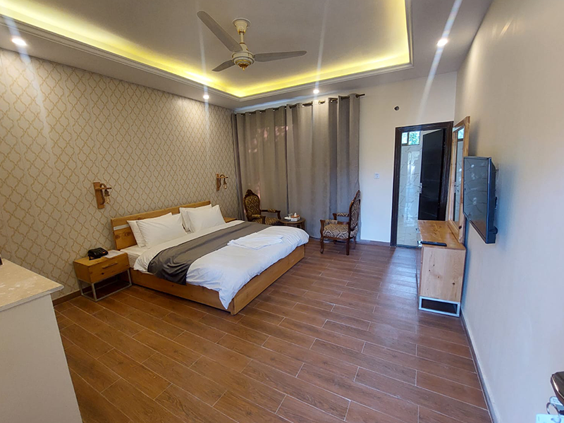 Executive Room