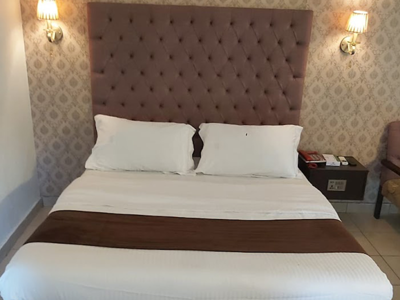 Double Deluxe Room