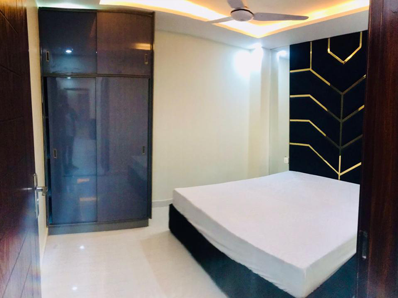 Single Deluxe Room