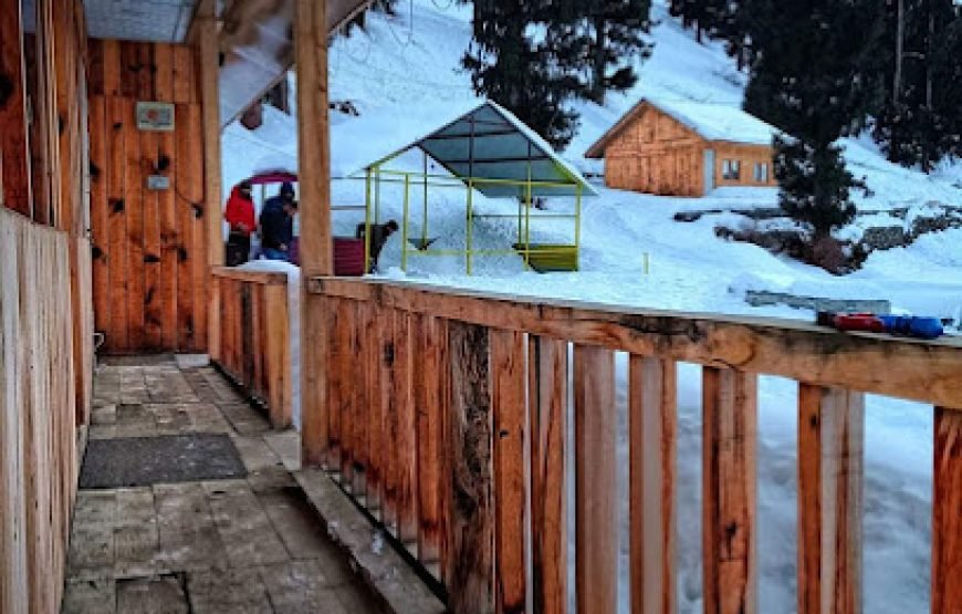 Strawberry Huts (Naltar Valley)