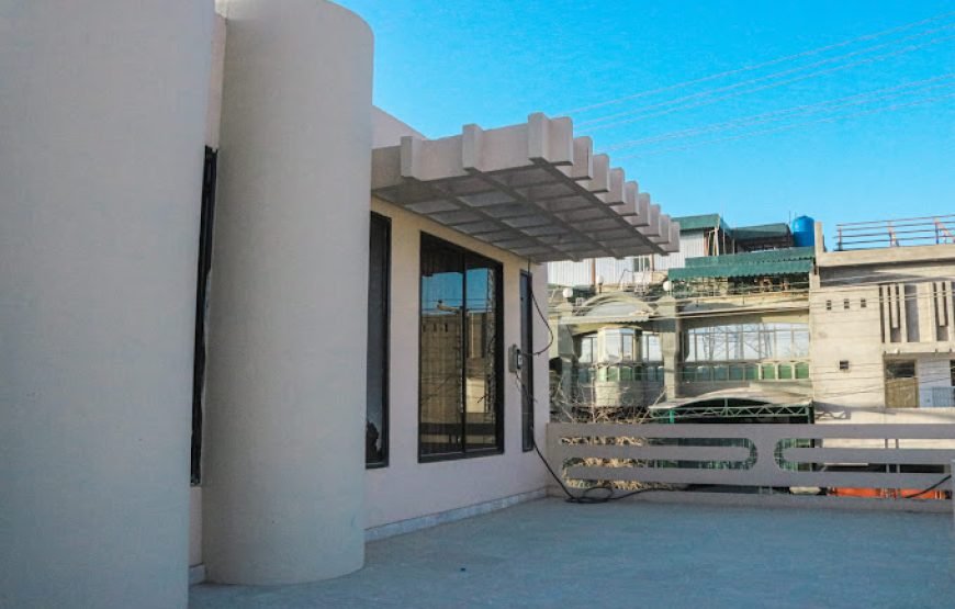 Emerald Mansion Guest House, Quetta