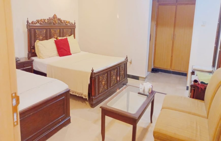 Luxury Palace Guest House, Peshawar