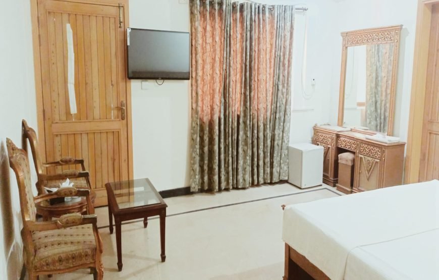 Luxury Palace Guest House, Peshawar