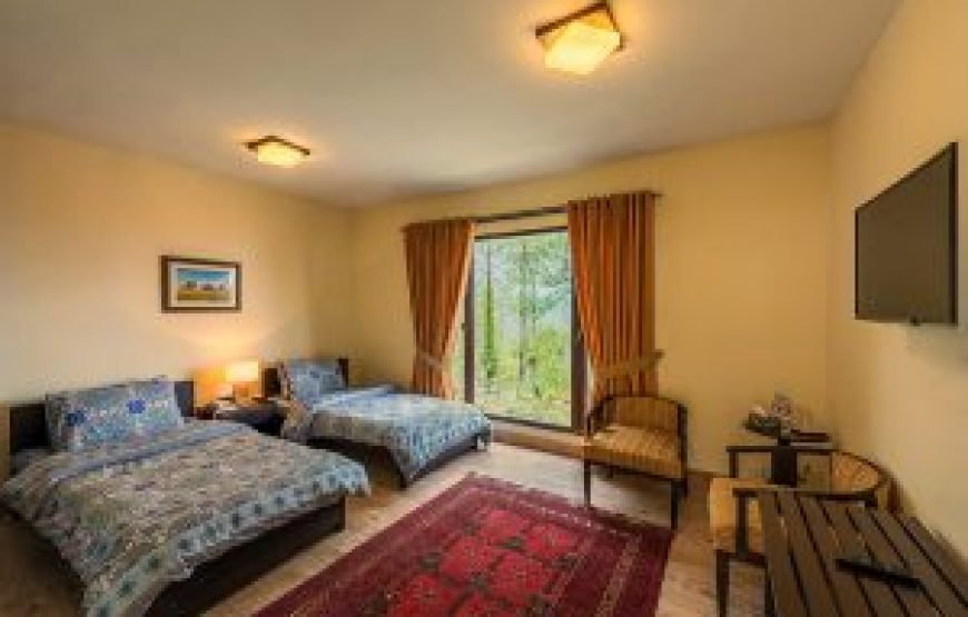 Blue Pines Hotel And Resort, Murree