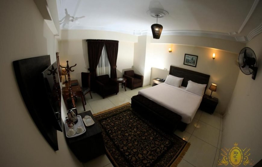 Hotel Crown Inn,Karachi