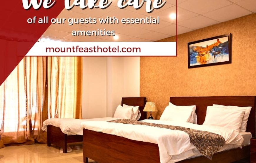 Mount Feast Hotel,Naran.