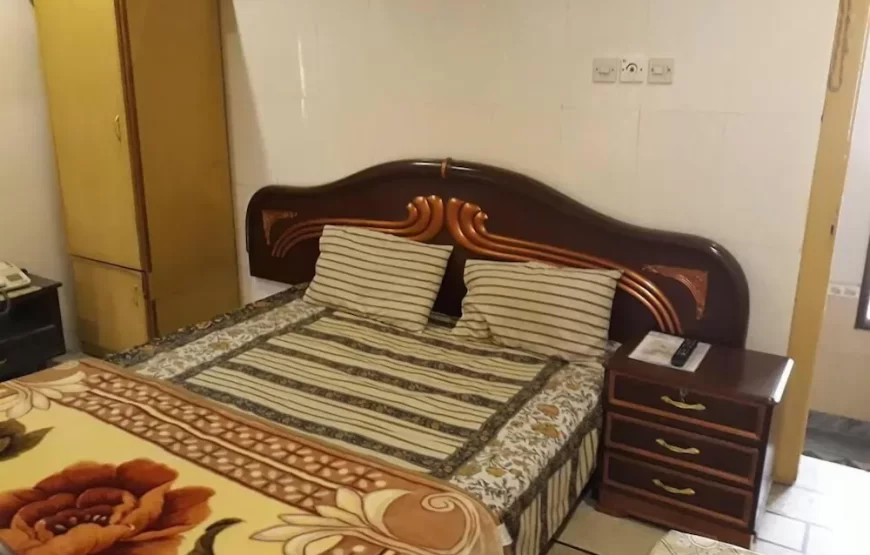 Royal Guest House,Sialkot.