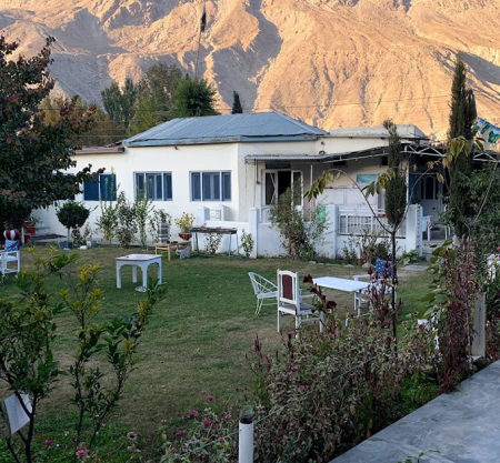 Madina Hotel 2, Gilgit