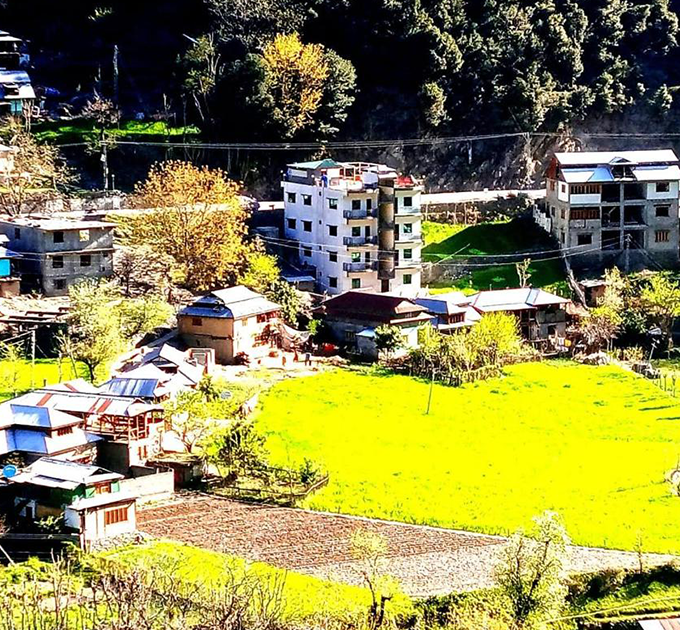 Midway Lodges, Neelum Valley