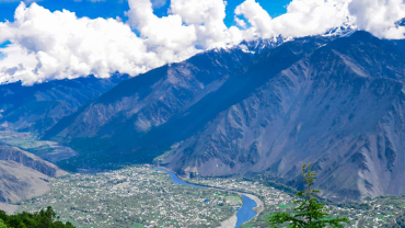 Chitral Unveiled: Exploring Majestic Peaks, Hidden Valleys, and Cultural Treasures