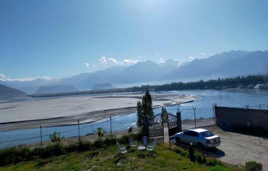 Eat And Read Hotel, Skardu